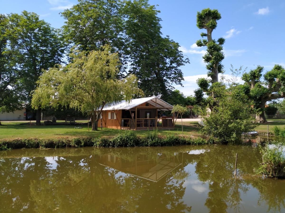 Bed and Breakfast Domaine Ramonjavel, Glamping & Alpaca'S Fongrave Exterior foto